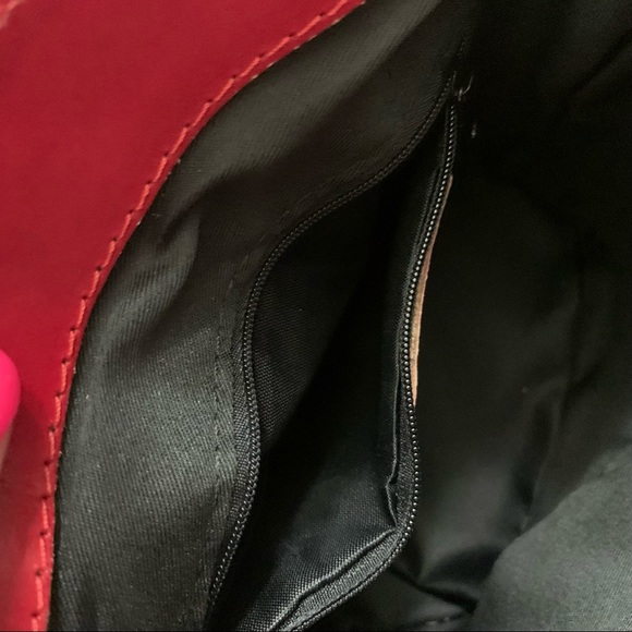 red Italian leather crossbody bag - Picture 11 of 14